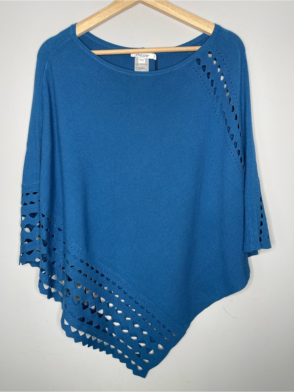Chicos Asymmetrical Cutwork Blue Poncho Sweater Top (S/M) NWT